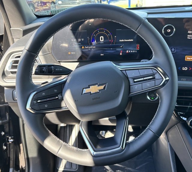 2026 Chevrolet Traverse photo 8