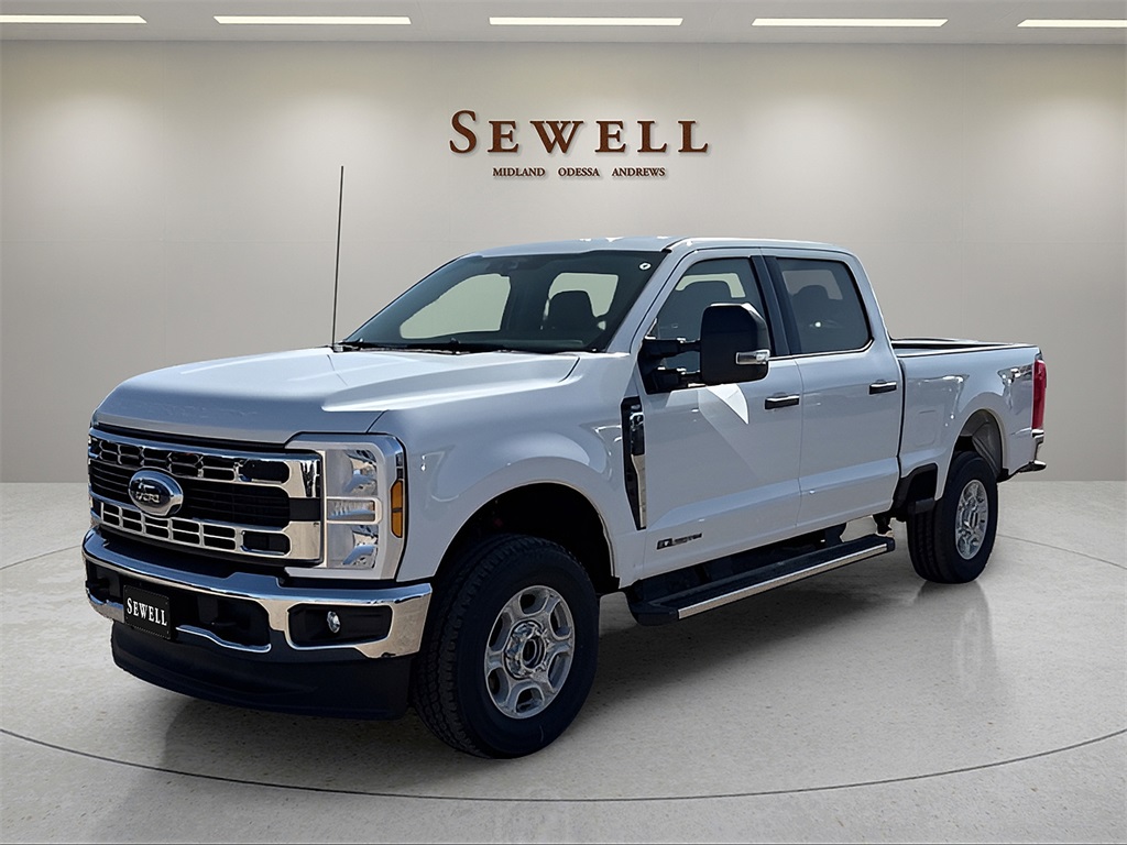 2025 Ford F-250 Super Duty XLT's photo