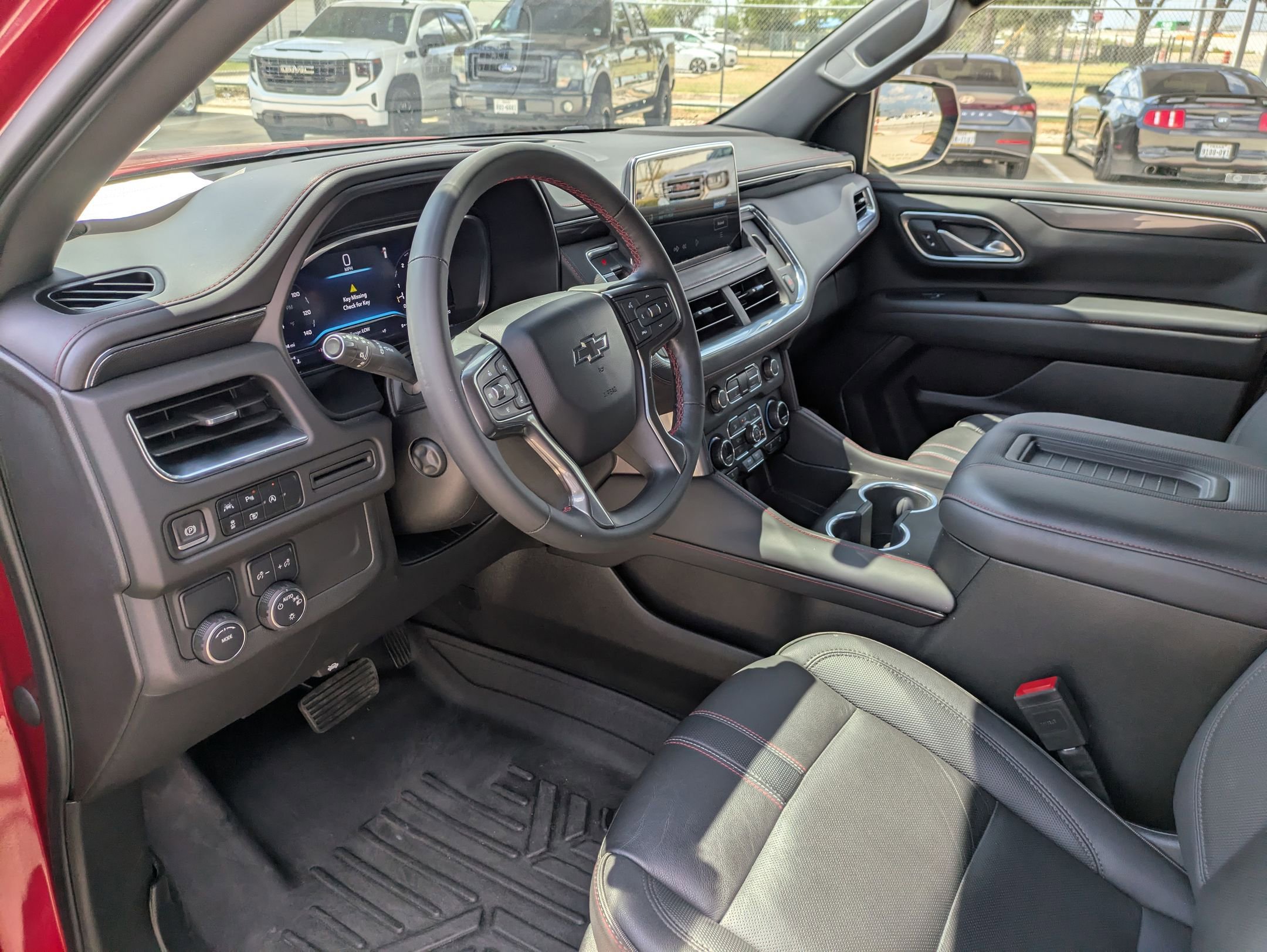 2023 Chevrolet Tahoe RST photo 9
