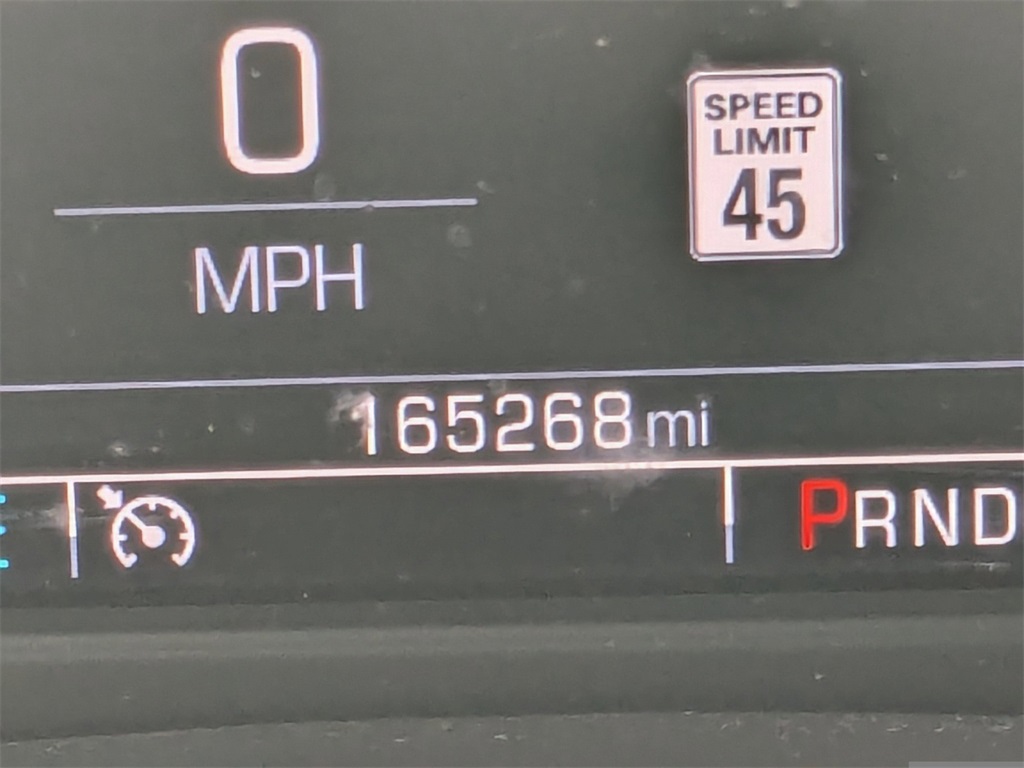 2020 Chevrolet Suburban LT photo 25