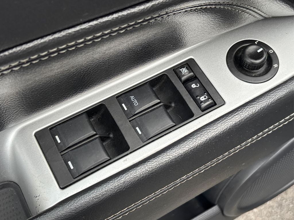 2017 Jeep Compass Latitude photo 28