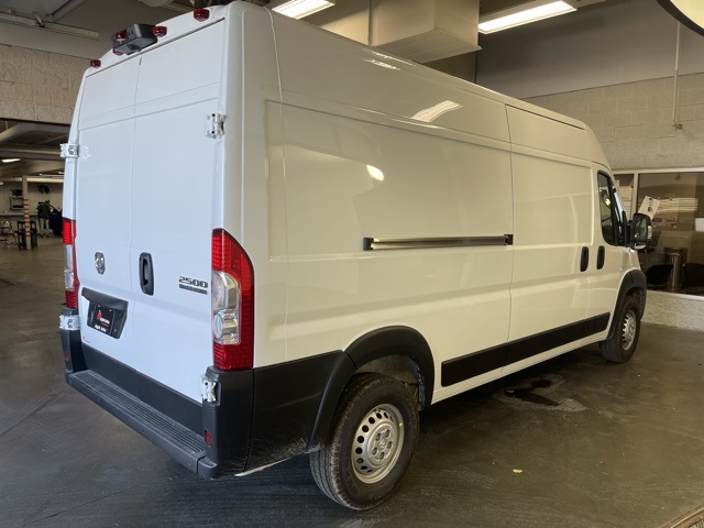 2026 Ram ProMaster 2500 photo 4