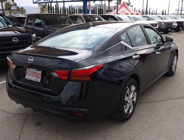 2025 Nissan Altima 2.5 S photo 4