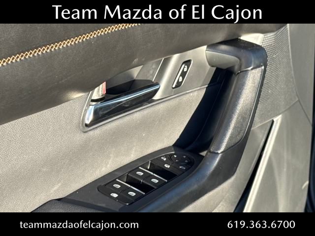 2025 Mazda CX-50 Premium Plus photo 6
