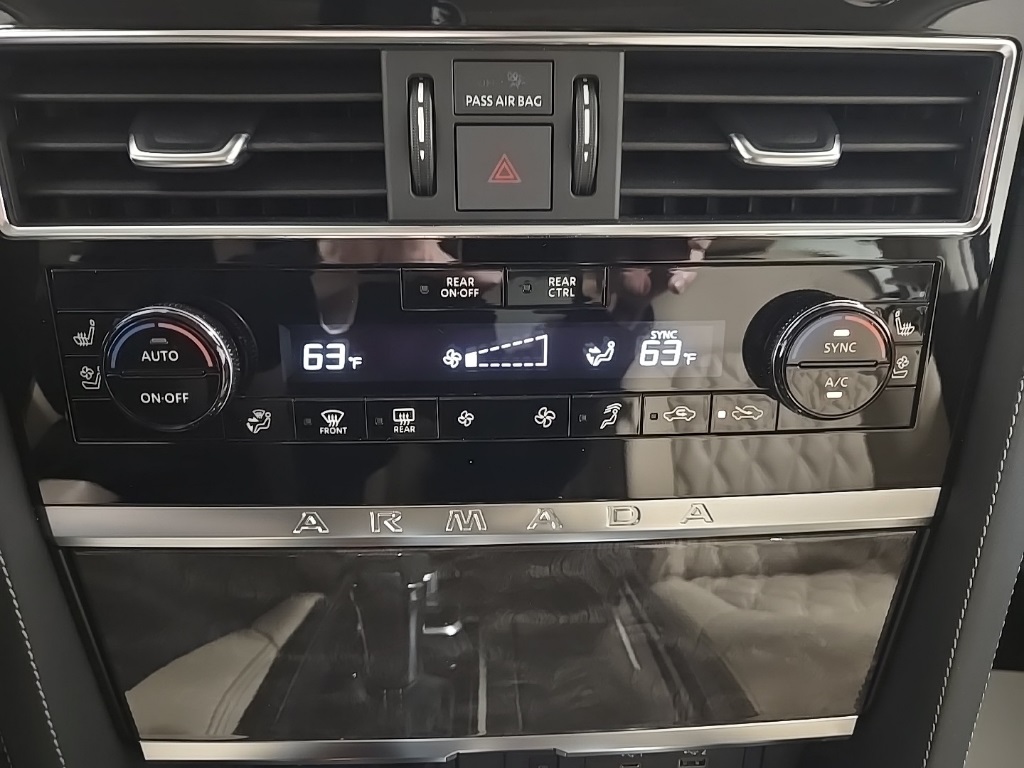 2024 Nissan Armada Platinum photo 17