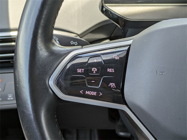 2021 Volkswagen ID.4 Pro S photo 25