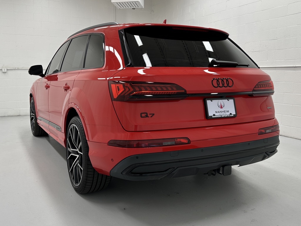 2022 Audi Q7 55 Prestige photo 8