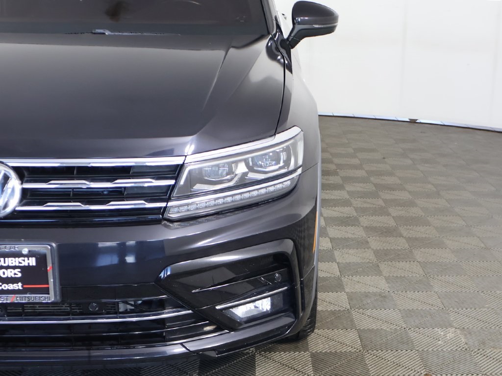 2020 Volkswagen Tiguan SEL Premium R-Line photo 16