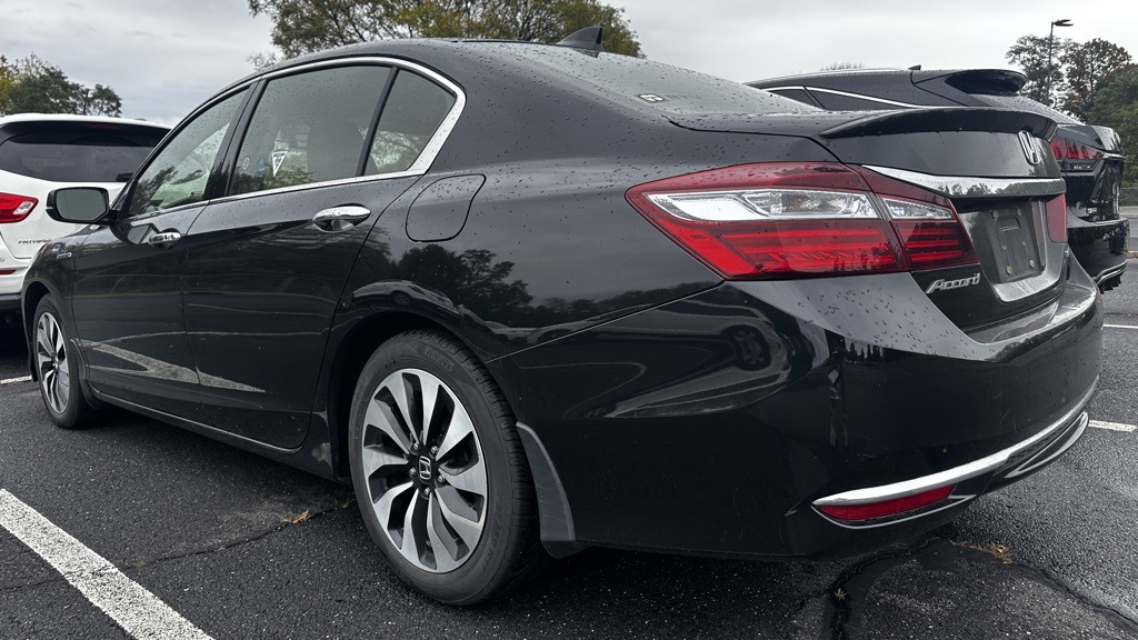 2017 Honda Accord Hybrid EX-L photo 3