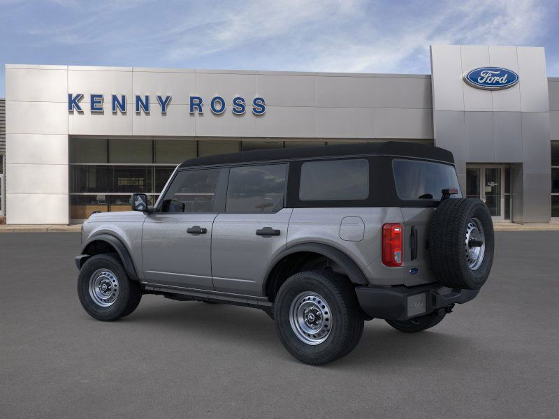 2025 Ford Bronco Base photo 4