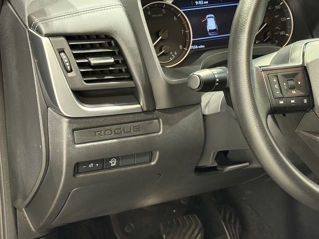 2025 Nissan Rogue S AWD photo 15