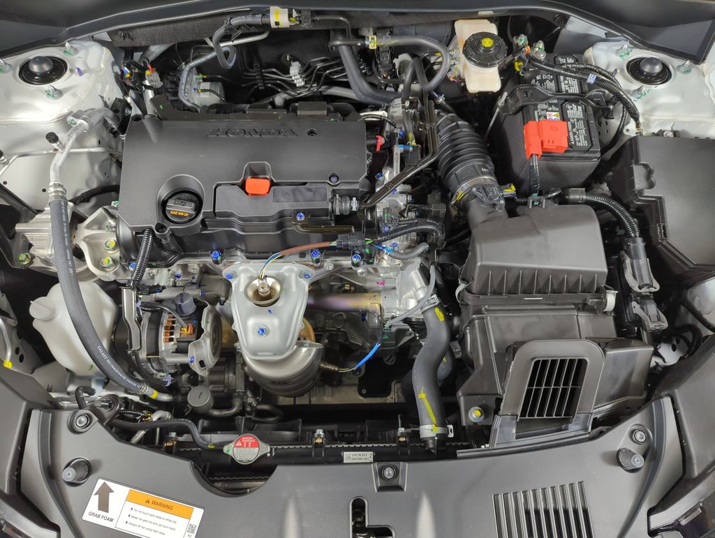 2026 Honda HR-V LX photo 8