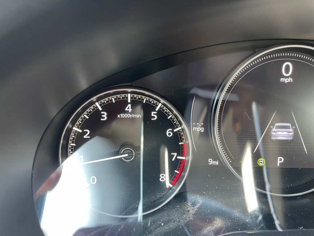 2025 Mazda Mazda3 Sedan 2.5 Select Sport photo 2