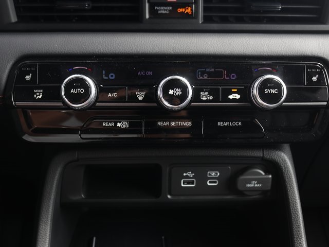 2025 Honda Pilot TrailSport photo 23