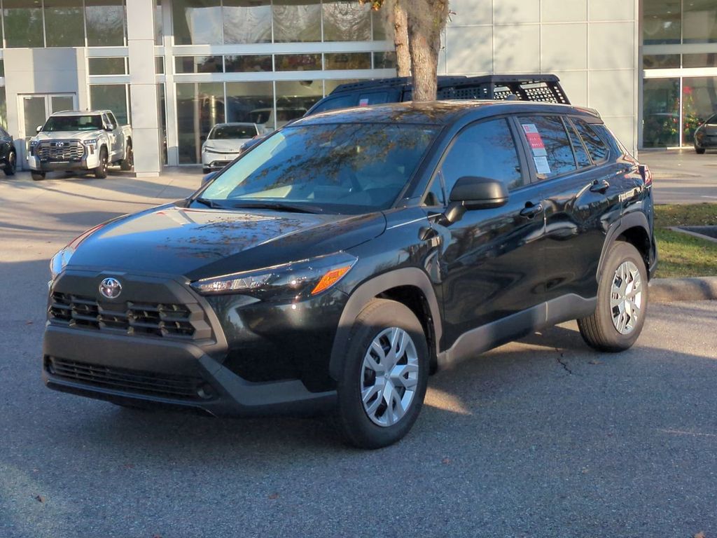 2026 Toyota Corolla Cross L's photo