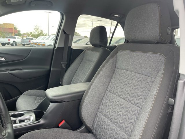 2024 Chevrolet Equinox LT photo 14
