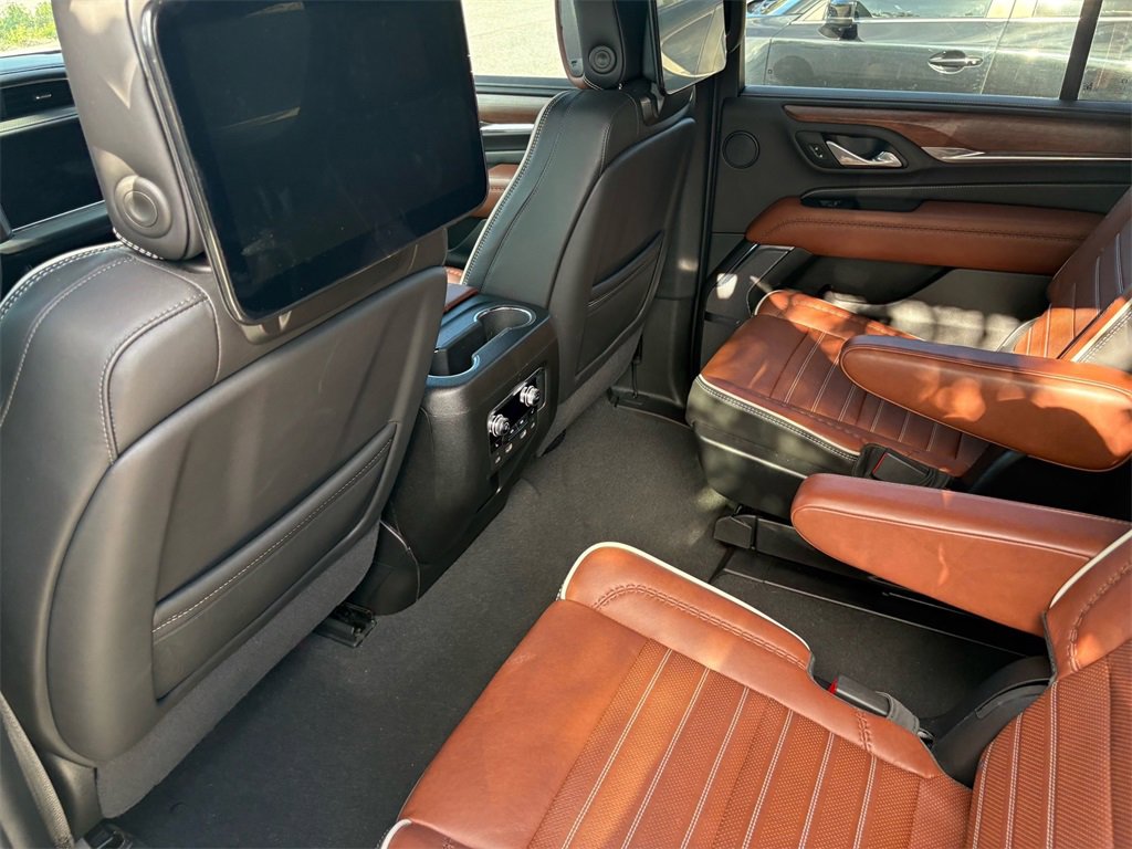 2024 Gmc Yukon Denali Ultimate photo 16