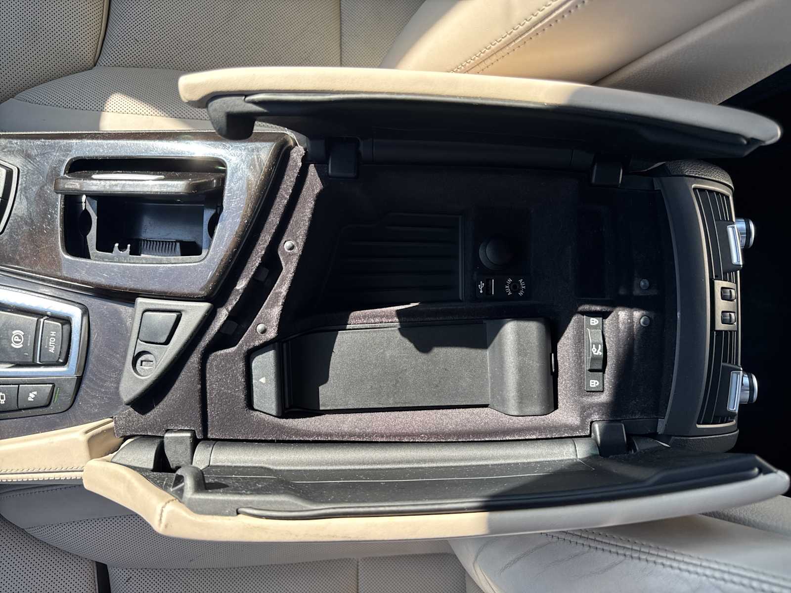 2012 Bmw 535i xDrive photo 24
