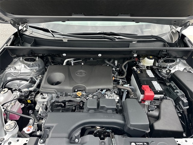 2024 Toyota RAV4 XLE photo 24
