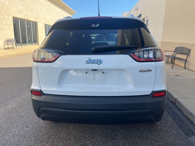 2019 Jeep Cherokee Latitude photo 3