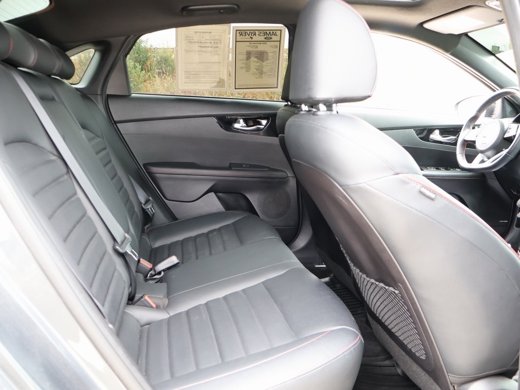 2021 Kia Forte GT photo 11