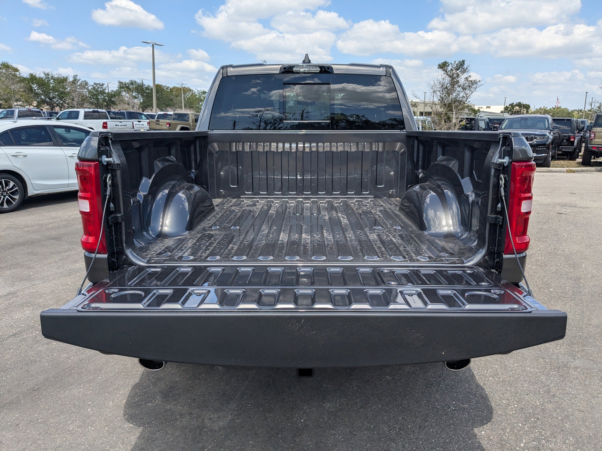 2025 Ram 1500 Laramie photo 10