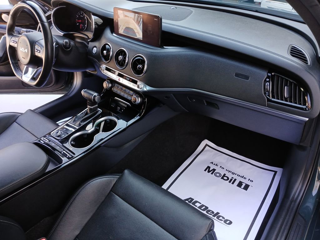 2023 Kia Stinger GT-Line photo 29