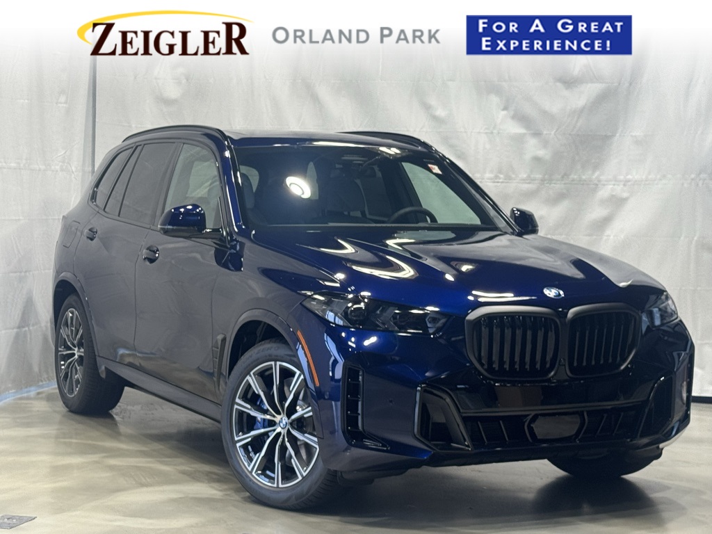 2026 BMW X5 50e's photo