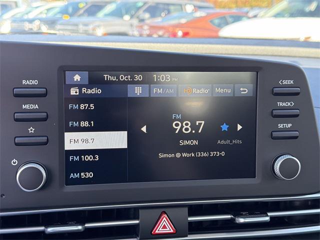 2026 Hyundai Elantra Hybrid Blue photo 4