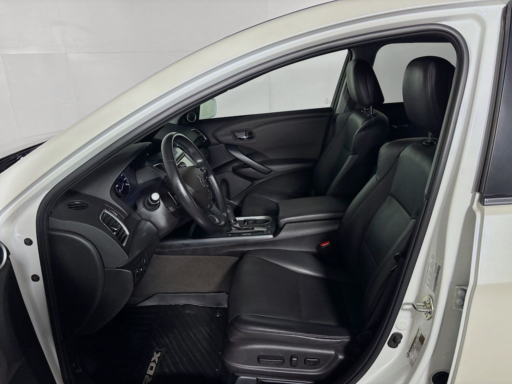 2017 Acura RDX Advance photo 11