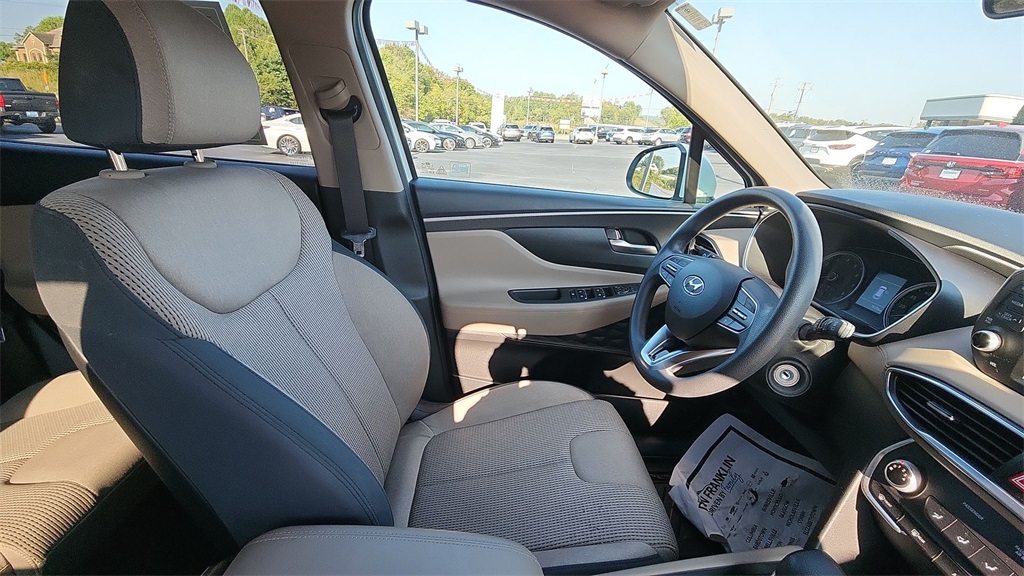 2020 Hyundai Santa Fe SE photo 13
