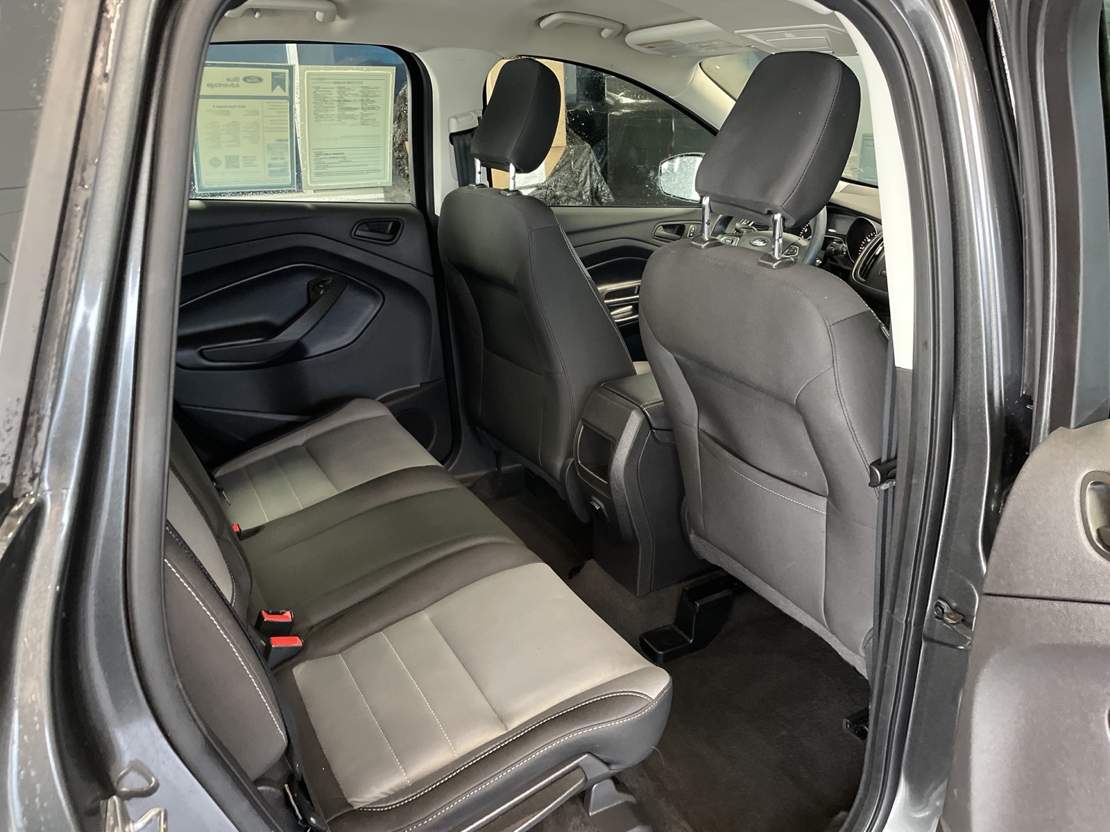 2019 Ford Escape S photo 30