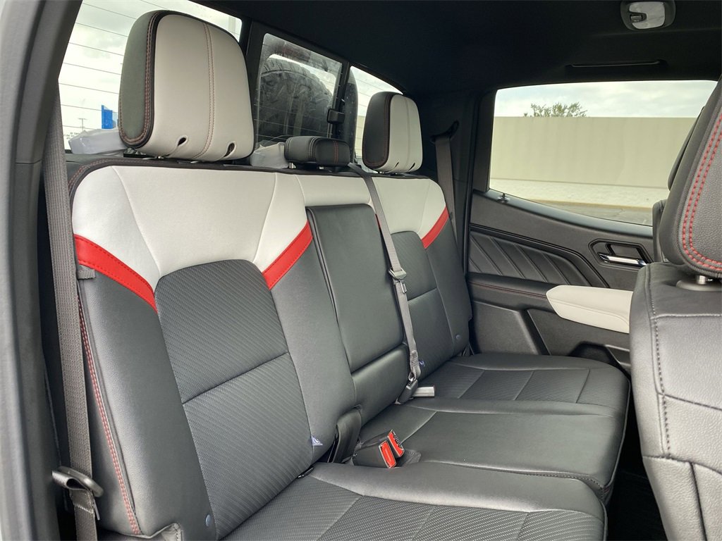 2024 Gmc Canyon AT4X photo 29