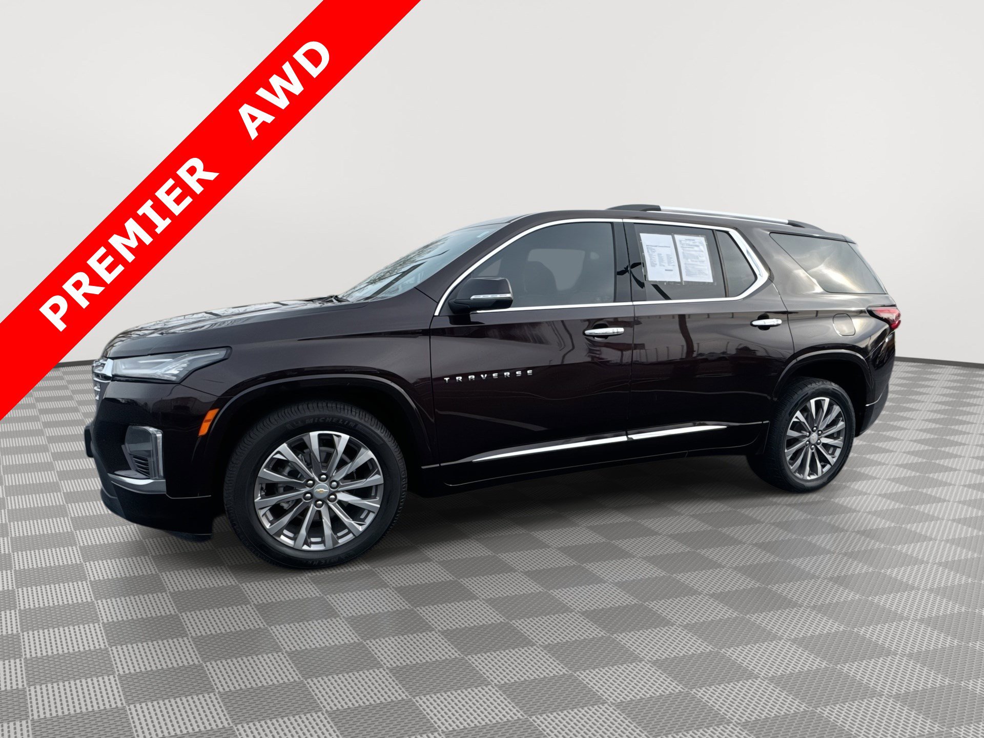 2022 Chevrolet Traverse Premier's photo