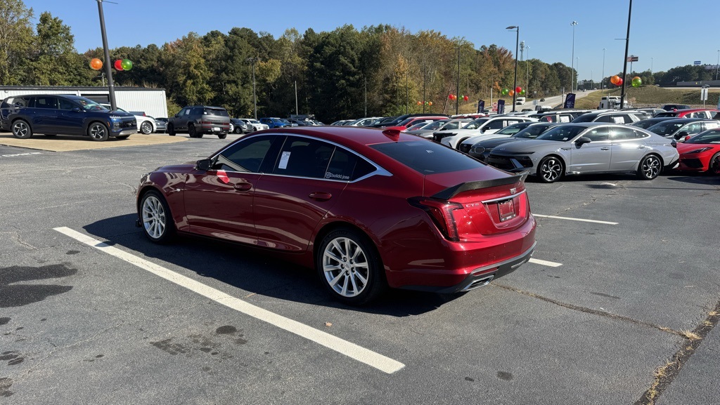 2024 Cadillac CT5 Luxury photo 3