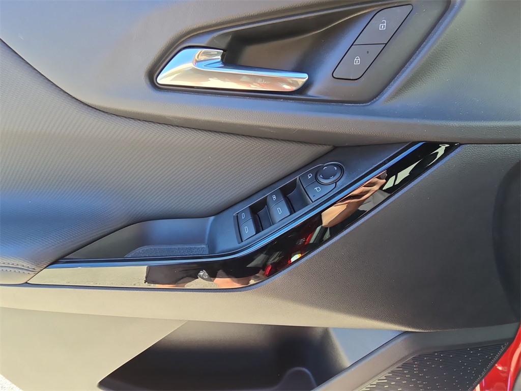 2025 Chevrolet Equinox LT photo 22