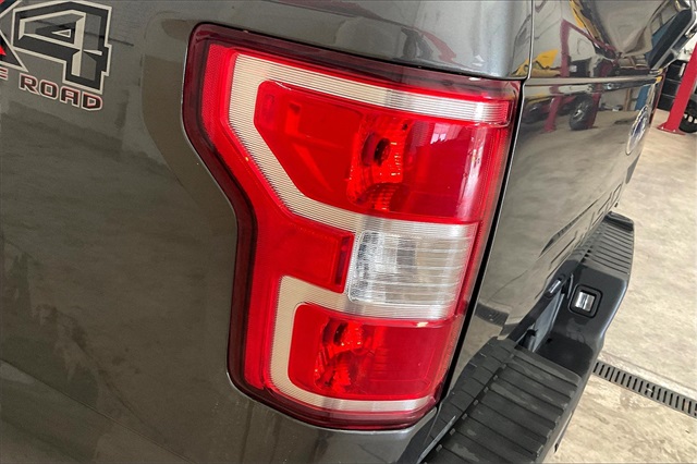 2019 Ford F-150 XLT photo 18