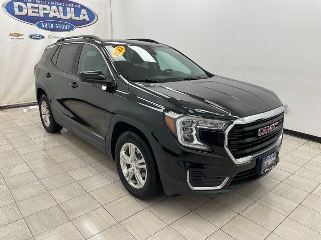 2022 GMC Terrain SLE's photo