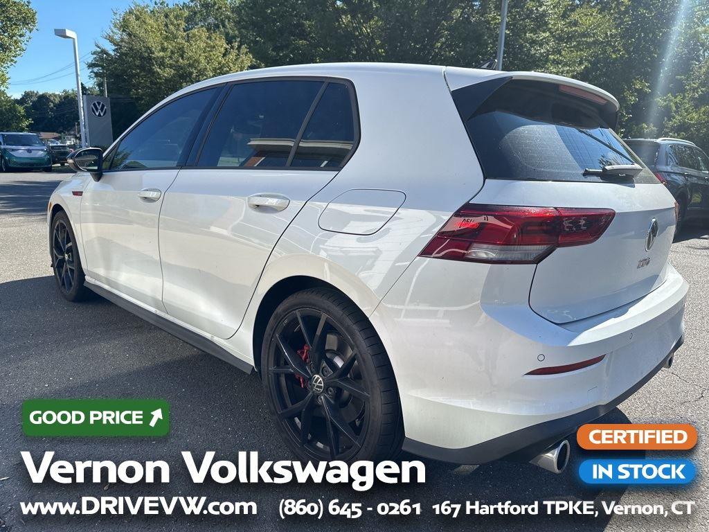 2024 Volkswagen Golf GTI 380 S photo 7