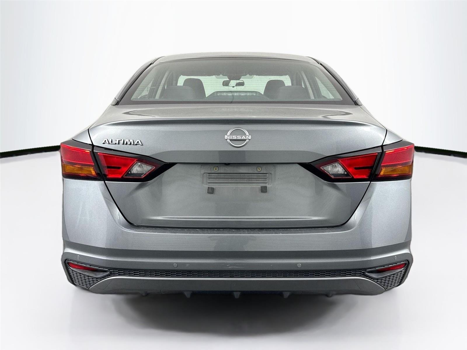 2023 Nissan Altima 2.5 S photo 5