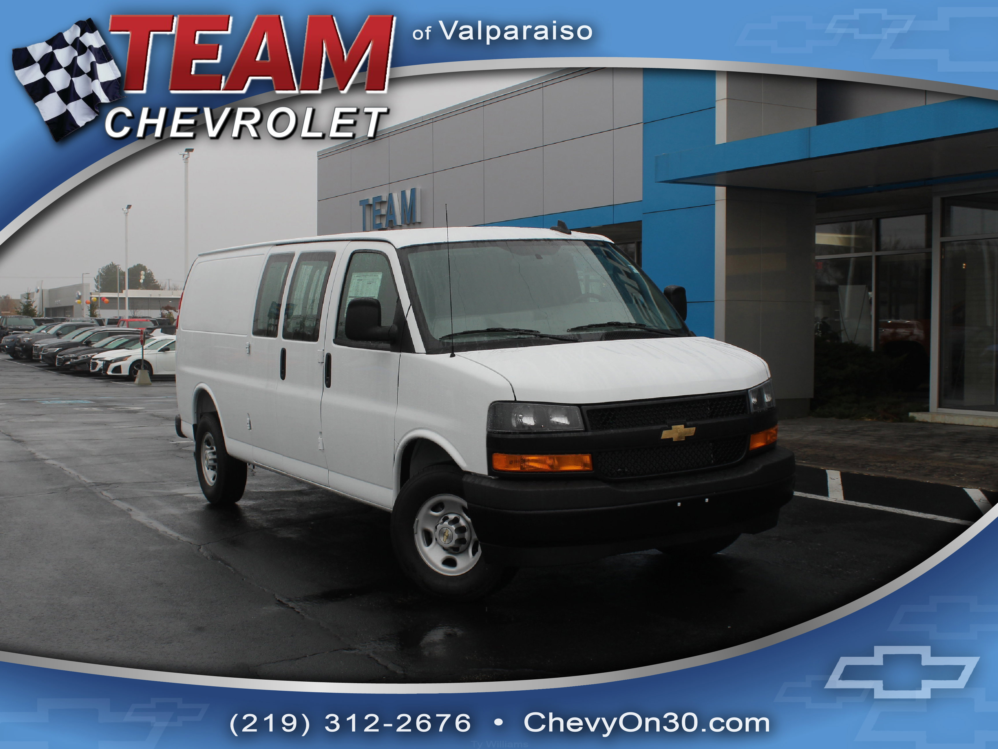2025 Chevrolet Express Cargo Work Van's photo