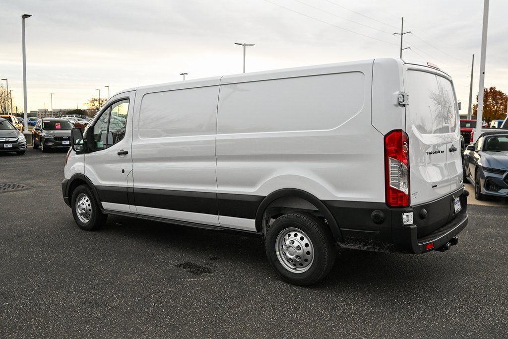 2026 Ford Transit photo 4