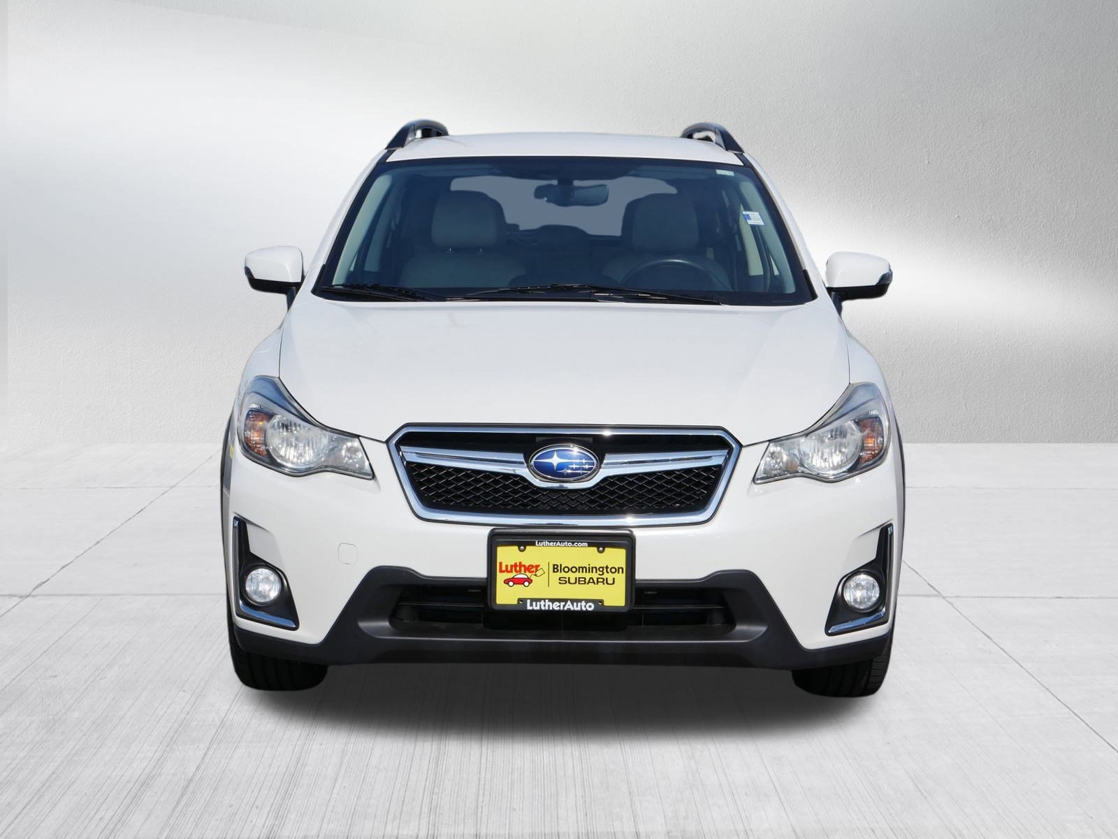 Used 2017 Subaru Crosstrek Limited with VIN JF2GPAKC6H8215548 for sale in Bloomington, Minnesota