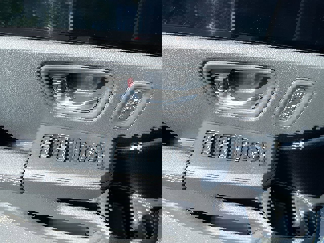 2026 Honda Passport photo 11