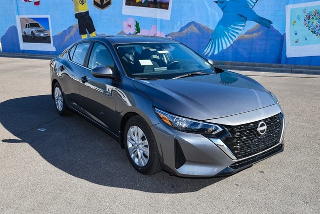 2025 Nissan Sentra S photo 4