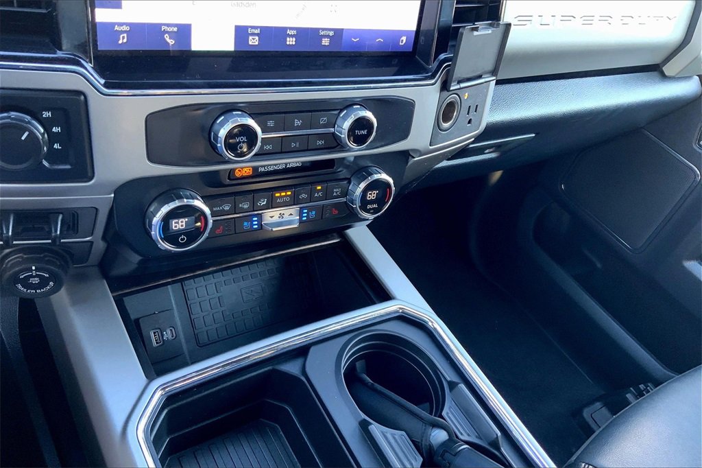 2022 Ford F-350 XL photo 32