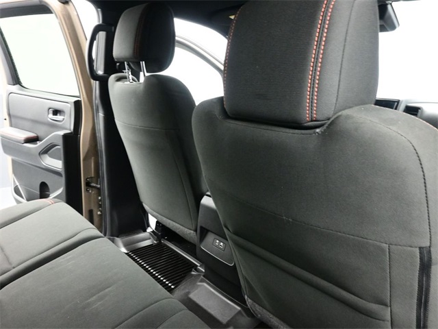 2024 Nissan Frontier PRO-X photo 25
