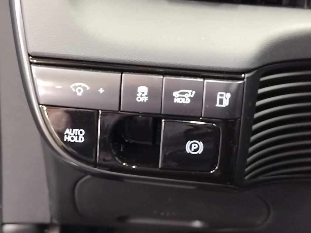 2025 Hyundai Ioniq 5 photo 24