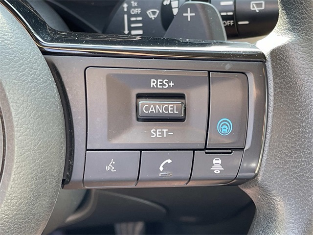 2021 Nissan Rogue SV photo 32