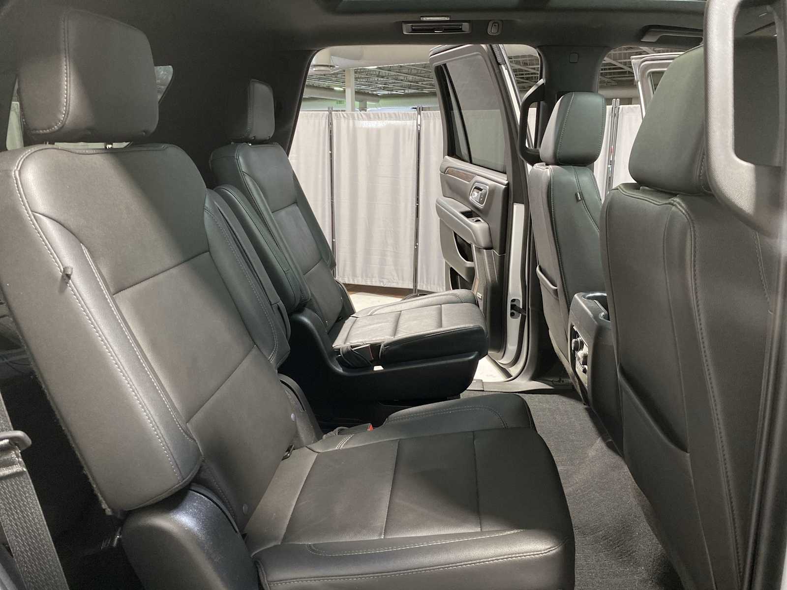 2023 Chevrolet Tahoe LT photo 13